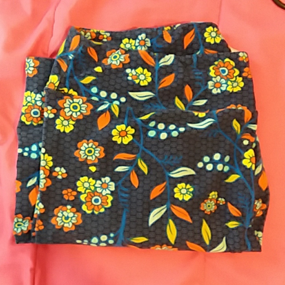 Lularoe TC2 Leggings